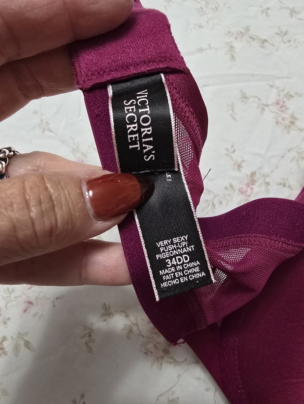 Victoria Secret Very Sexy Lace Bra 34DD - Picture 5 of 6